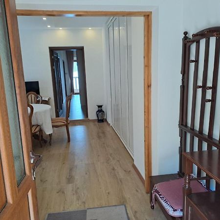 Apartments Petrovic Тиват Екстер'єр фото